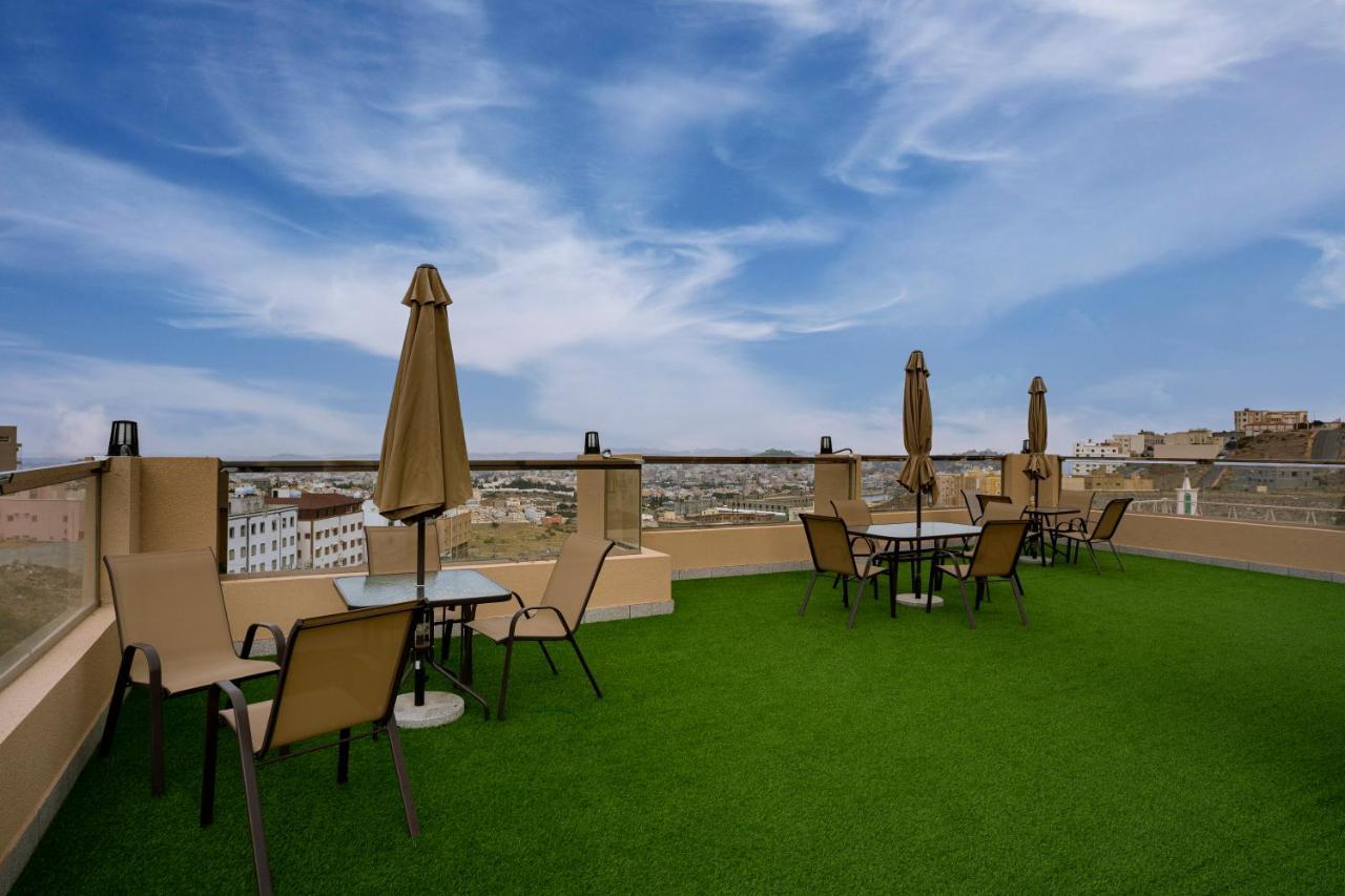 אבהא W Suites Hotel מראה חיצוני תמונה