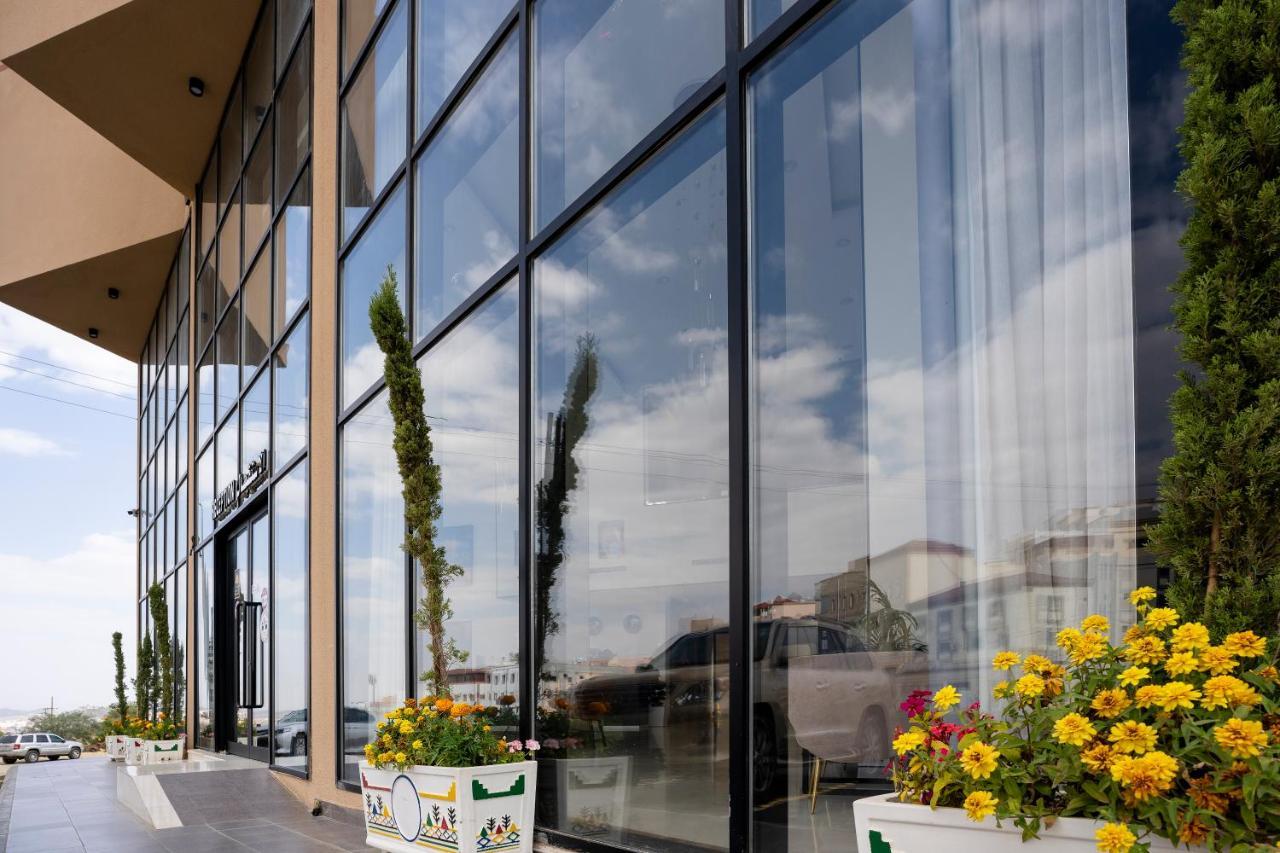 אבהא W Suites Hotel מראה חיצוני תמונה